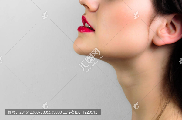 年輕的女人特寫