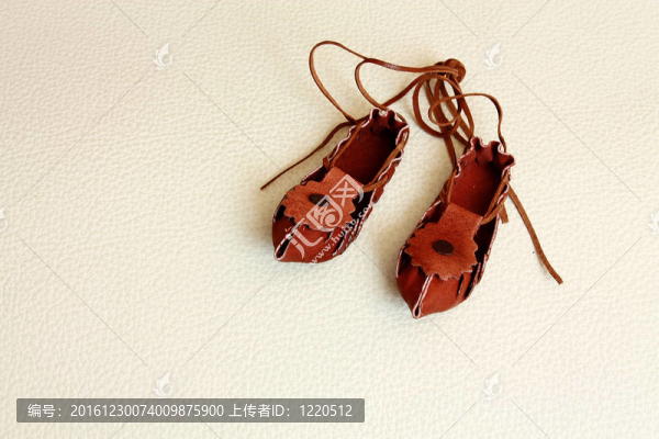 皮鞋