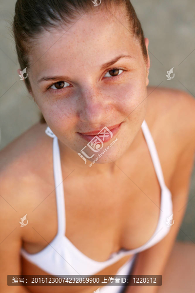 海灘上的女人