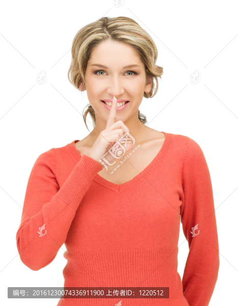手指在嘴唇