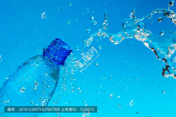礦泉水