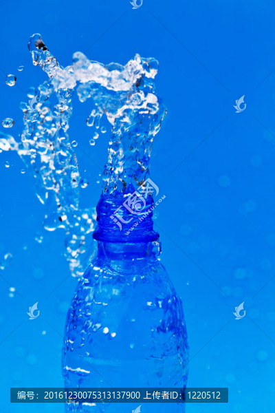 礦泉水