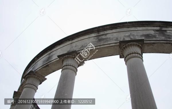 大理石柱與柱礎(chǔ)