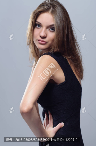 迷人的女孩