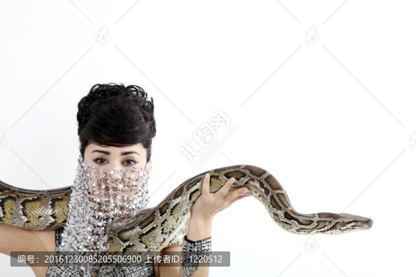 蛇女人