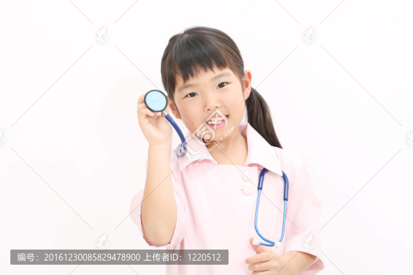 小女孩被打護(hù)士