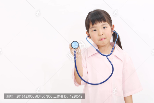 亞洲小女孩護士