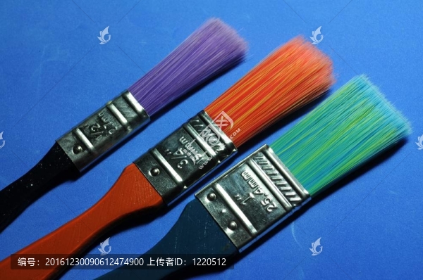 豐富多彩的畫筆