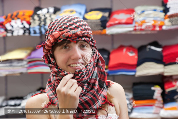 埃及服裝店的女人