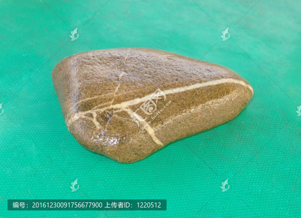 天然的石頭