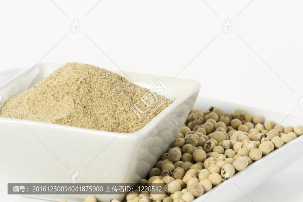 白胡椒粒粉