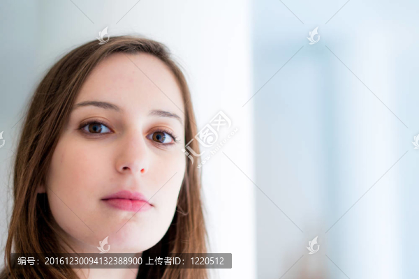 女人肖像