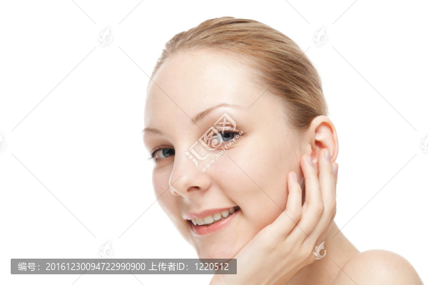 白色背景上美麗的年輕女性肖像