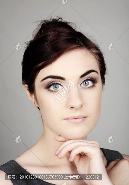 畫像的女人