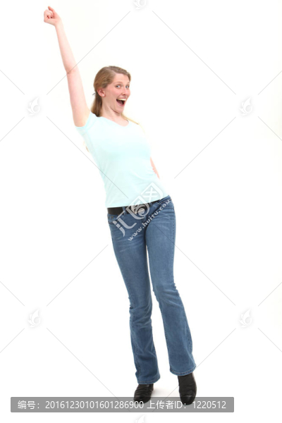 快樂(lè)的女人與手臂舉起