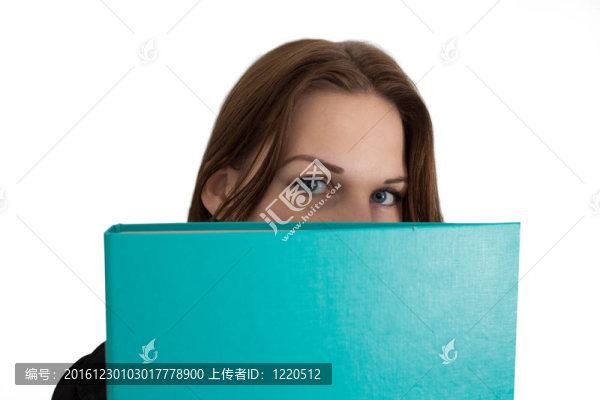 帶文件夾的年輕女學(xué)生
