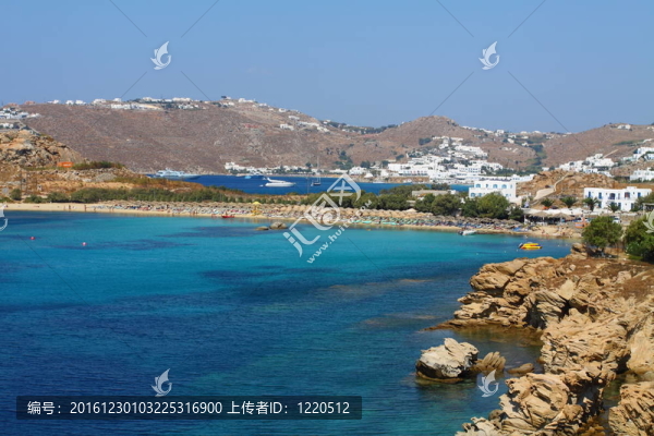 米科諾斯島沿岸；希臘。