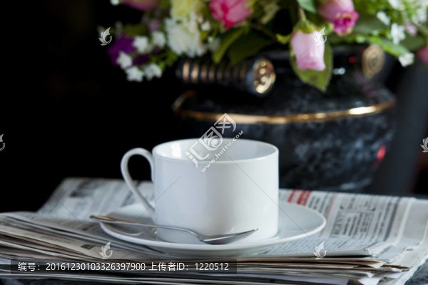 花報紙咖啡杯
