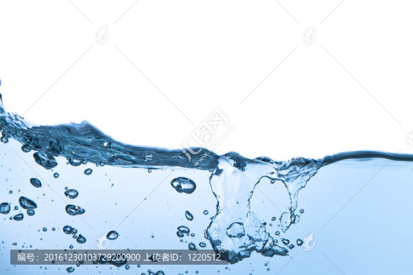 潑水