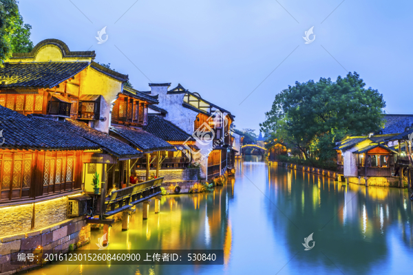 江南水鄉(xiāng)烏鎮(zhèn)夜景
