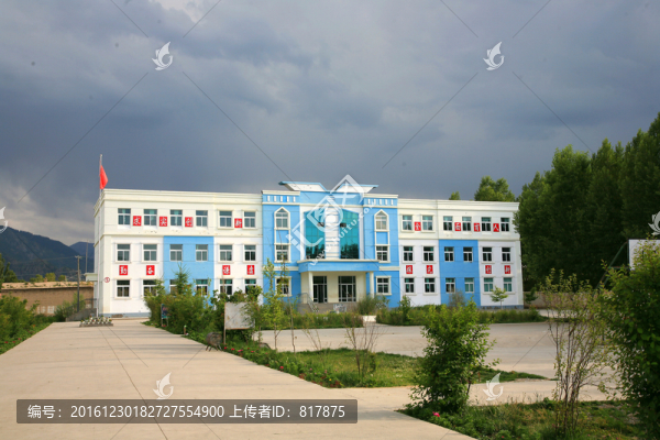 夏塔小學(xué)