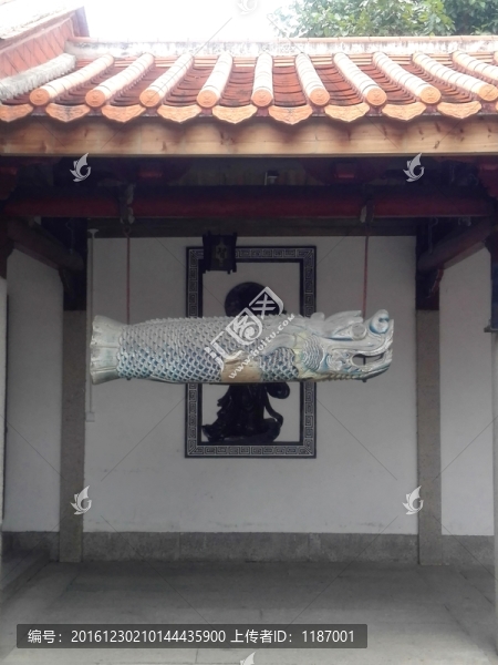 敲鐘木魚