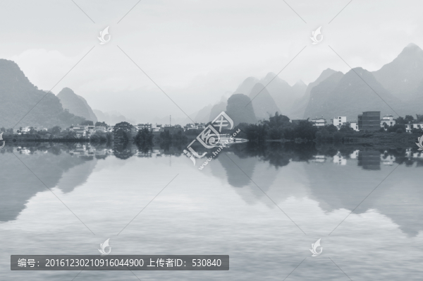 水墨山水