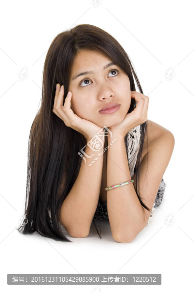 亞洲美女抬頭