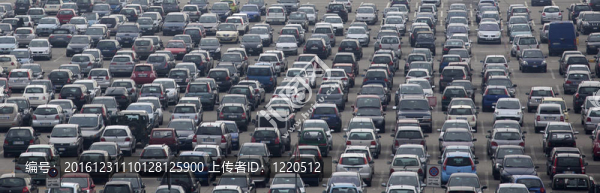 機(jī)場停車場