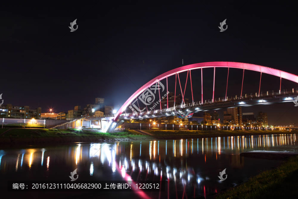 臺北夜間橋