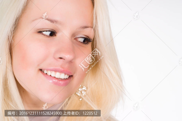 可愛的女孩畫像