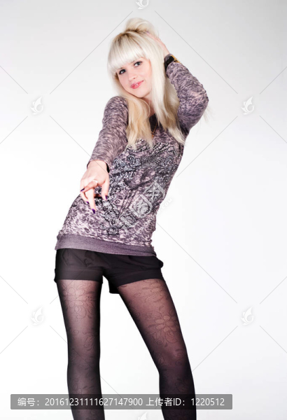美麗的女孩站