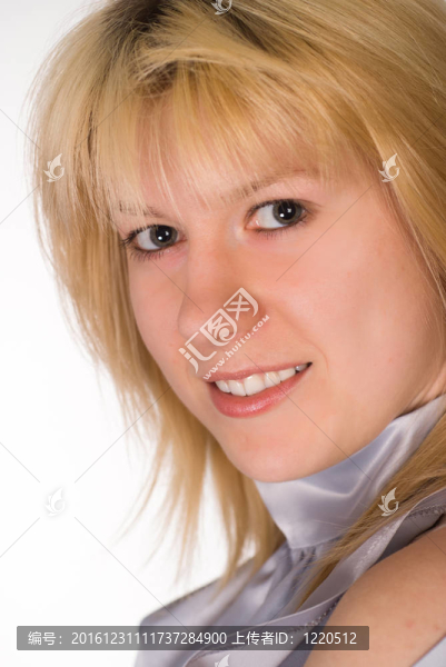 白色的好女孩