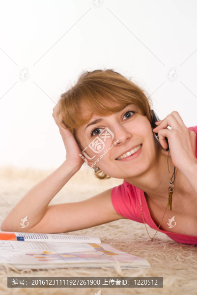女孩的電話