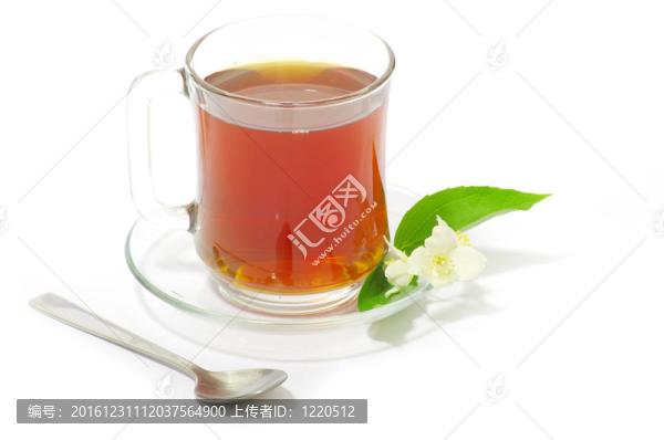在一杯茶
