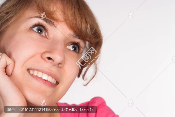 女孩粉色