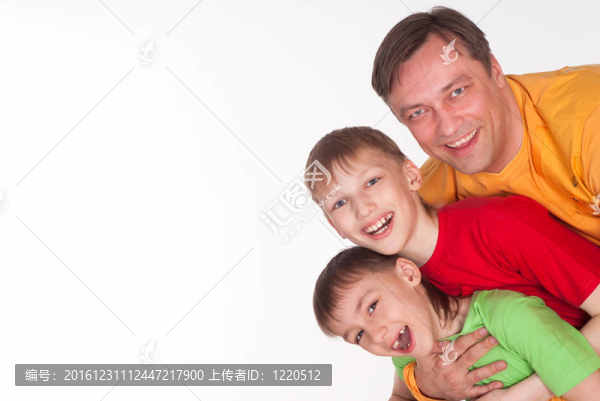 滑稽爸爸和兩個兒子