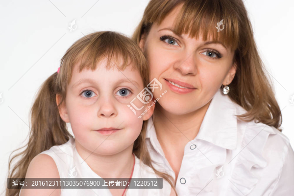 好媽媽和女兒