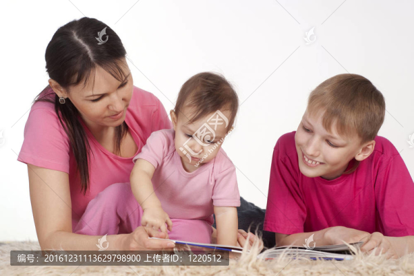 媽媽和她的孩子們