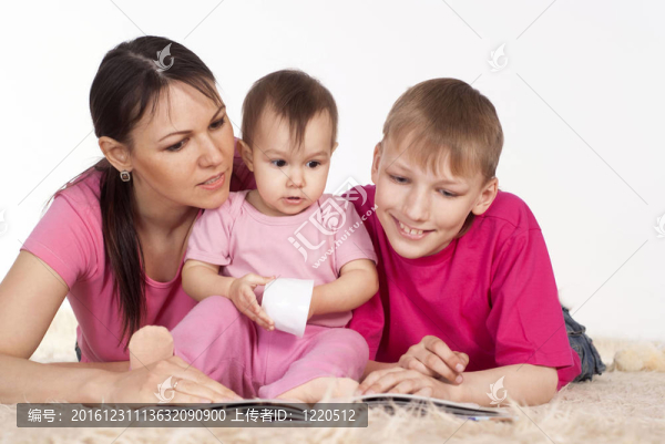 媽媽和她的孩子們