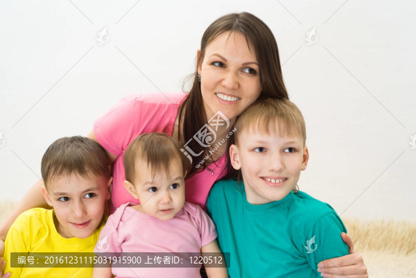 快樂媽媽和她的孩子們