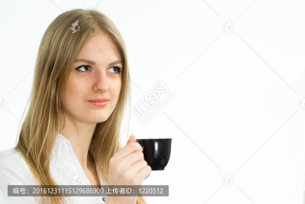 可愛的女商人與一杯黑