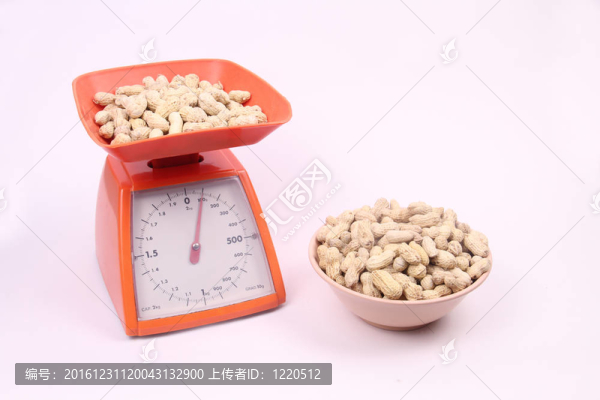 花生的規(guī)模和碗