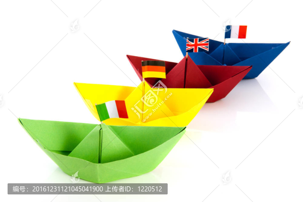 彩色的紙boatwith歐盟旗幟