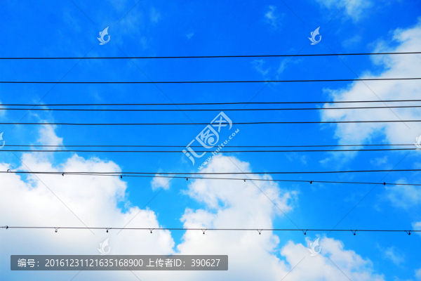 電線藍天白云