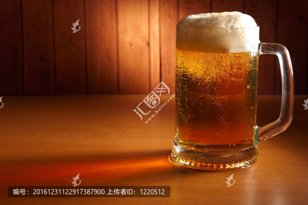 一杯啤酒