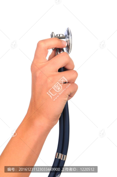 女子拿著聽診器