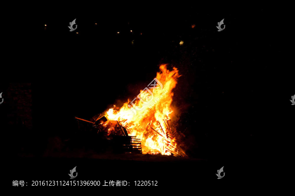 篝火