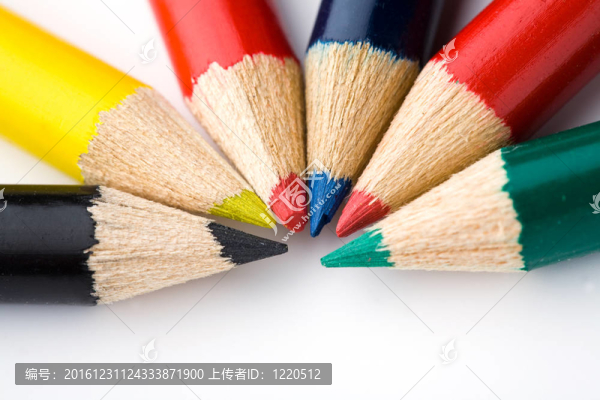 五顏六色的蠟筆