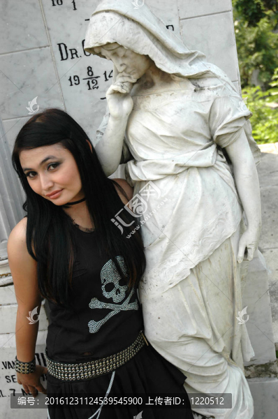 年輕的女士